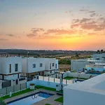 Sol Villa